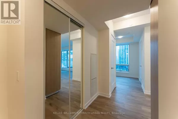 Toronto (waterfront Communities), ON M5E0E3,28 Freeland ST #804