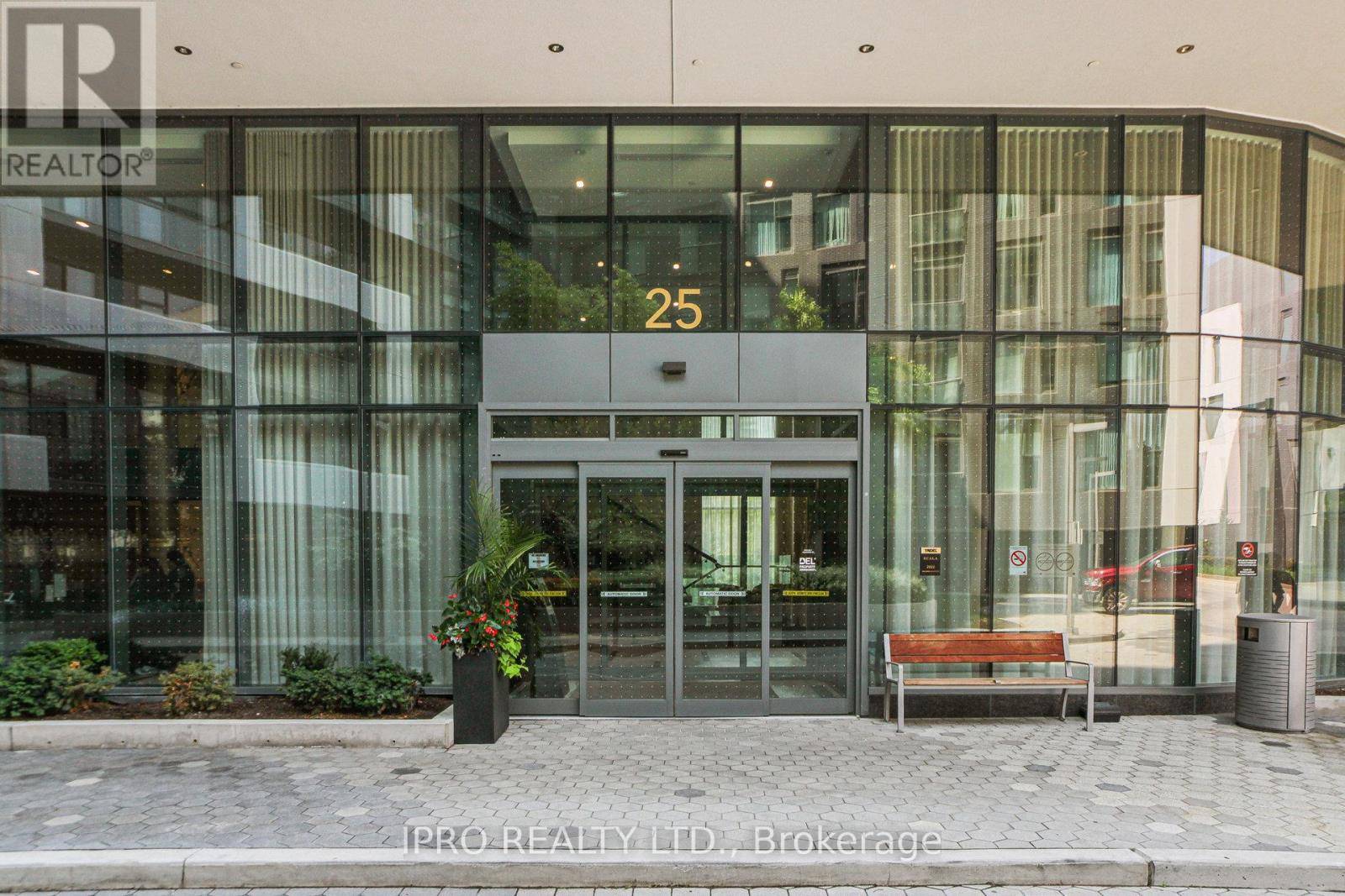 Toronto (bayview Village), ON M2J0H6,25 Adra Grado WAY #243
