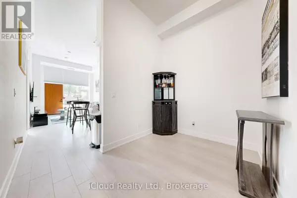 Toronto (bayview Village), ON M2J0H6,25 Adra Grado WAY #243