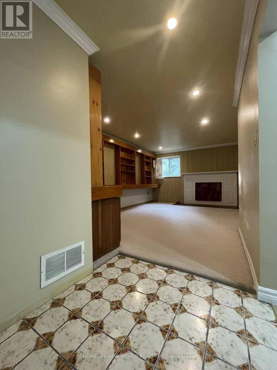 Toronto (hillcrest Village), ON M2H2C7,280 Mcnicoll AVE #Ground