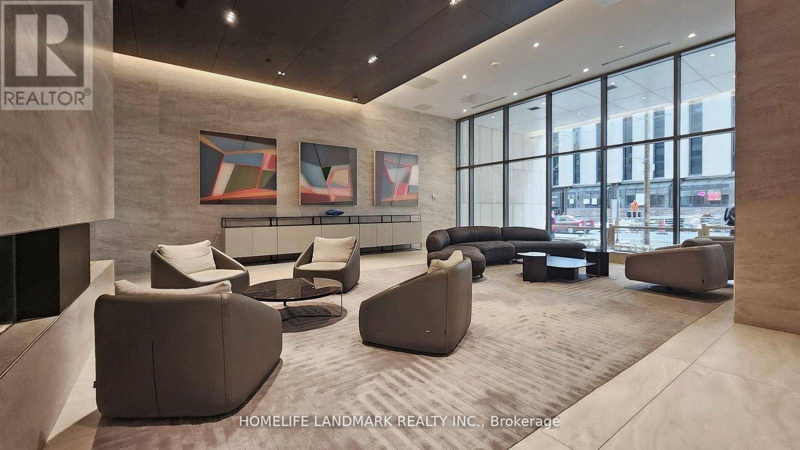 Toronto (mount Pleasant West), ON M4S2B4,2221 Yonge ST #3304