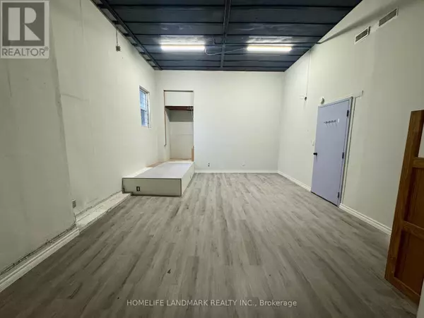 Toronto (kensington-chinatown), ON M5T2G8,450 Spadina AVE #2