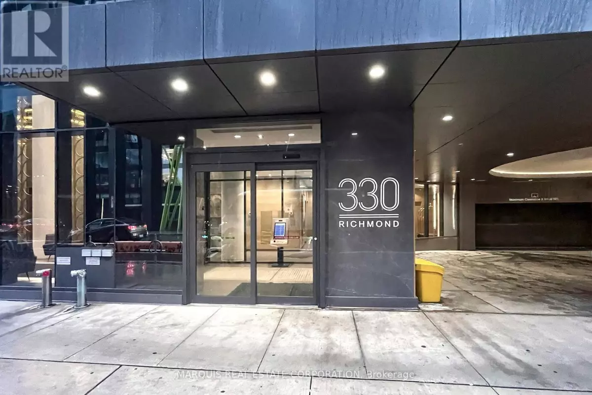 Toronto (waterfront Communities), ON M5V0M4,PARKING SPOT - 330 RICHMOND STREET W