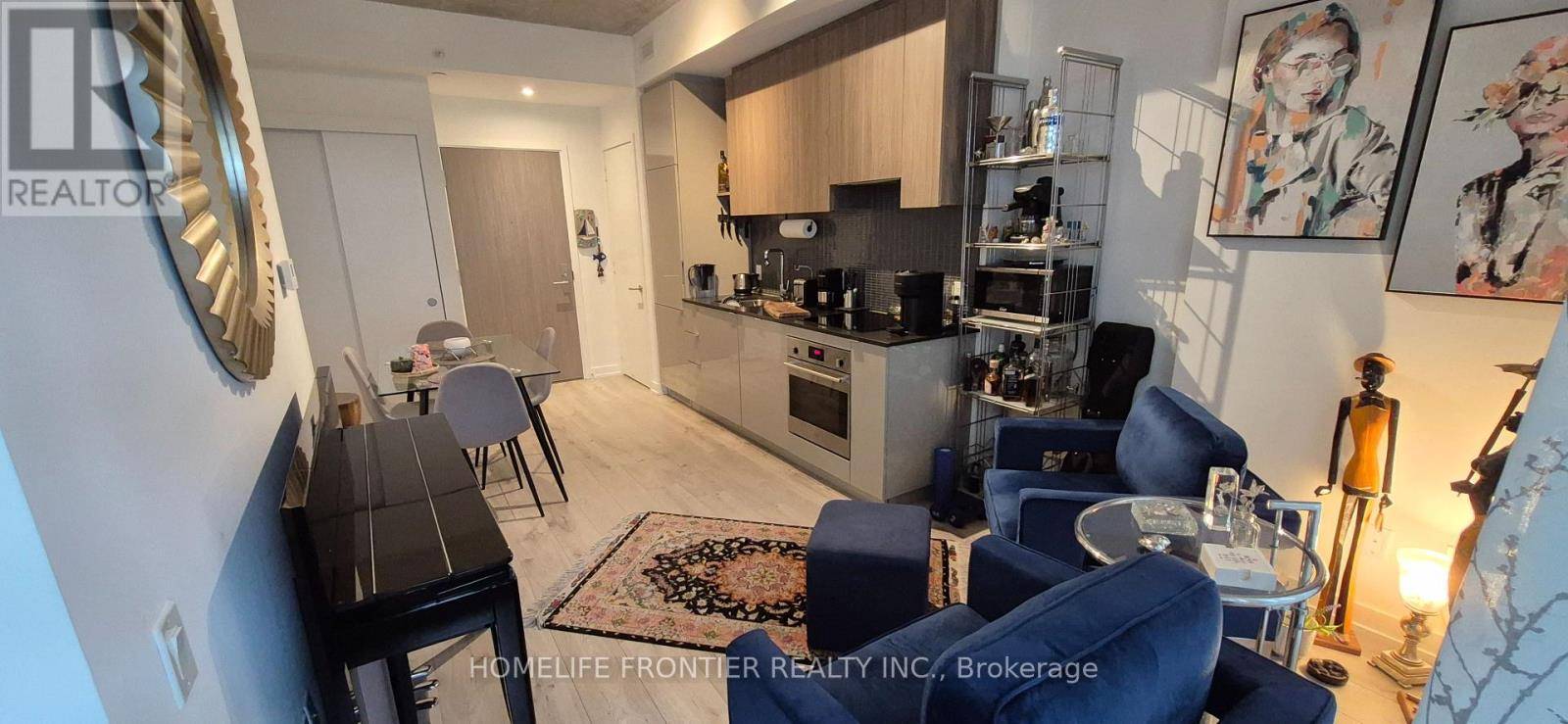 Toronto (mount Pleasant West), ON M4P0C8,161 Roehampton AVE #226