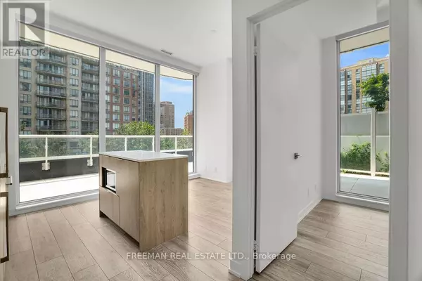 Toronto (willowdale East), ON M2N0L4,15 Holmes AVE #402