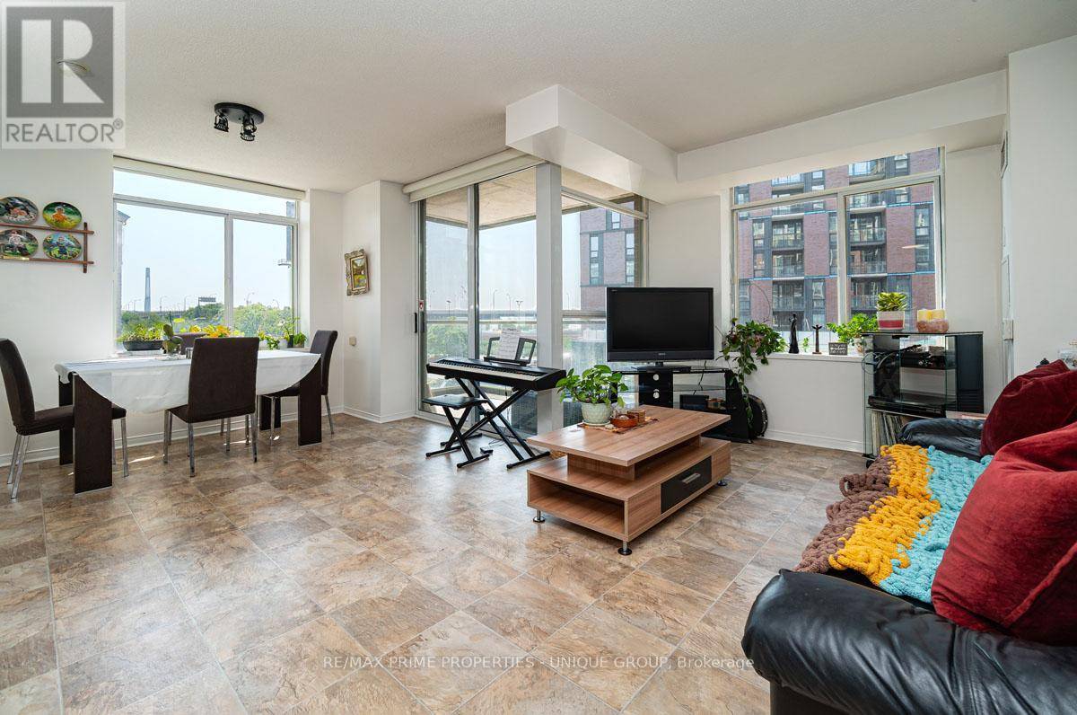 Toronto (waterfront Communities), ON M5A4R2,39 Parliament ST #314