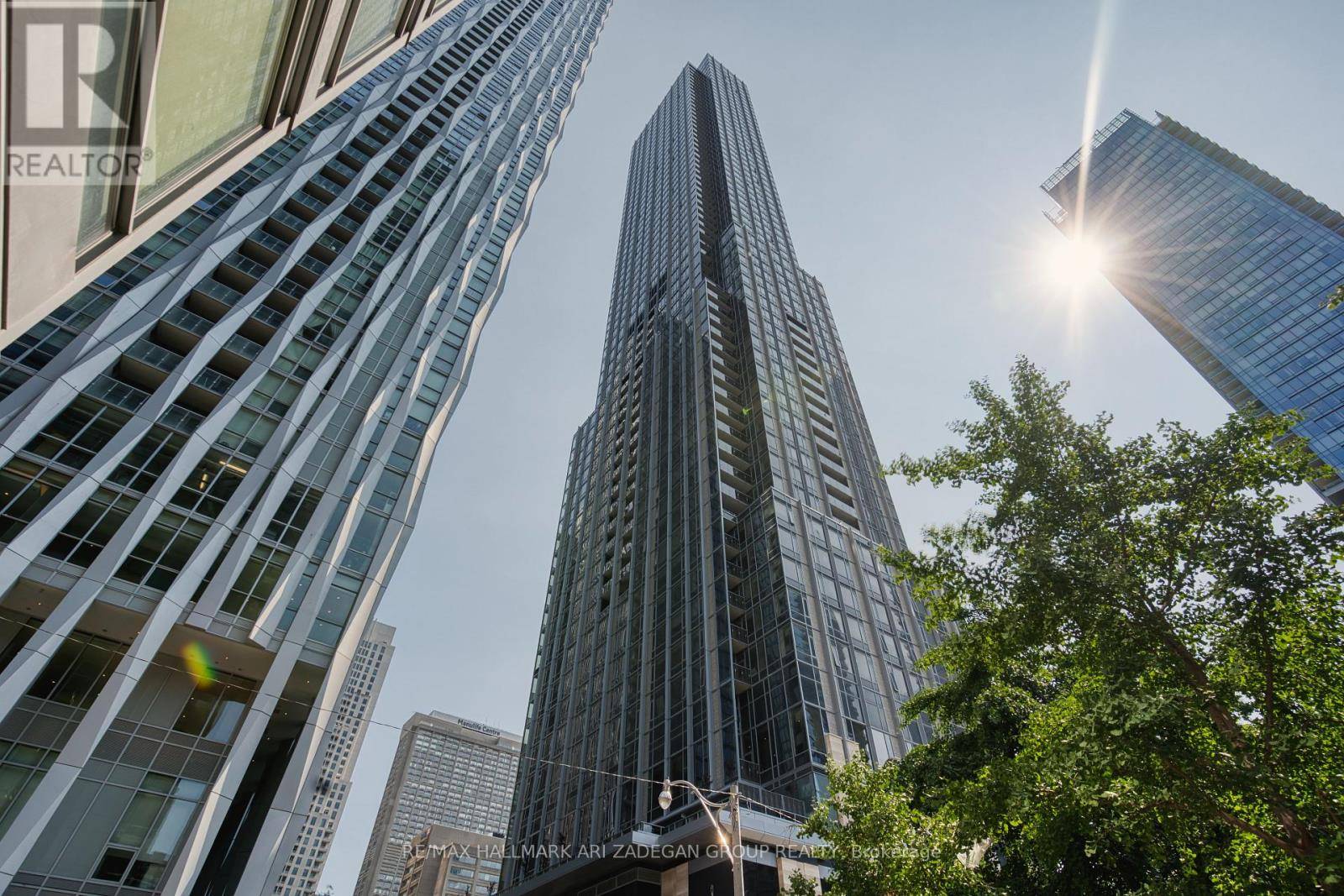 11 Yorkville AVE #5806, Toronto (annex), ON M4W1L2