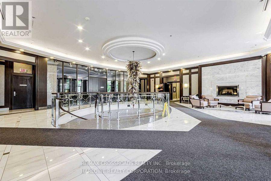 Toronto (banbury-don Mills), ON M3C0J5,135 Wynford DR #508