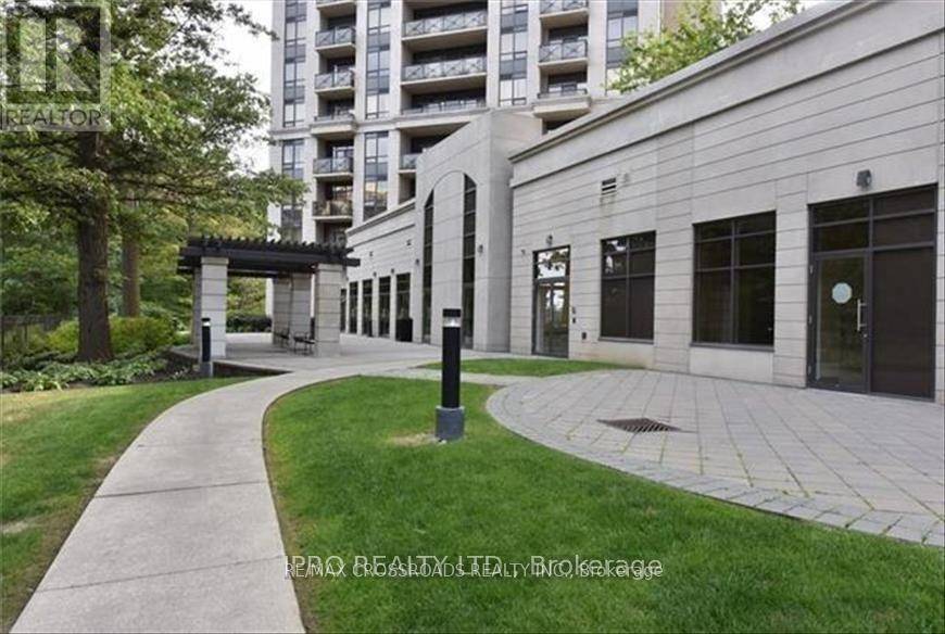 Toronto (banbury-don Mills), ON M3C0J5,135 Wynford DR #508