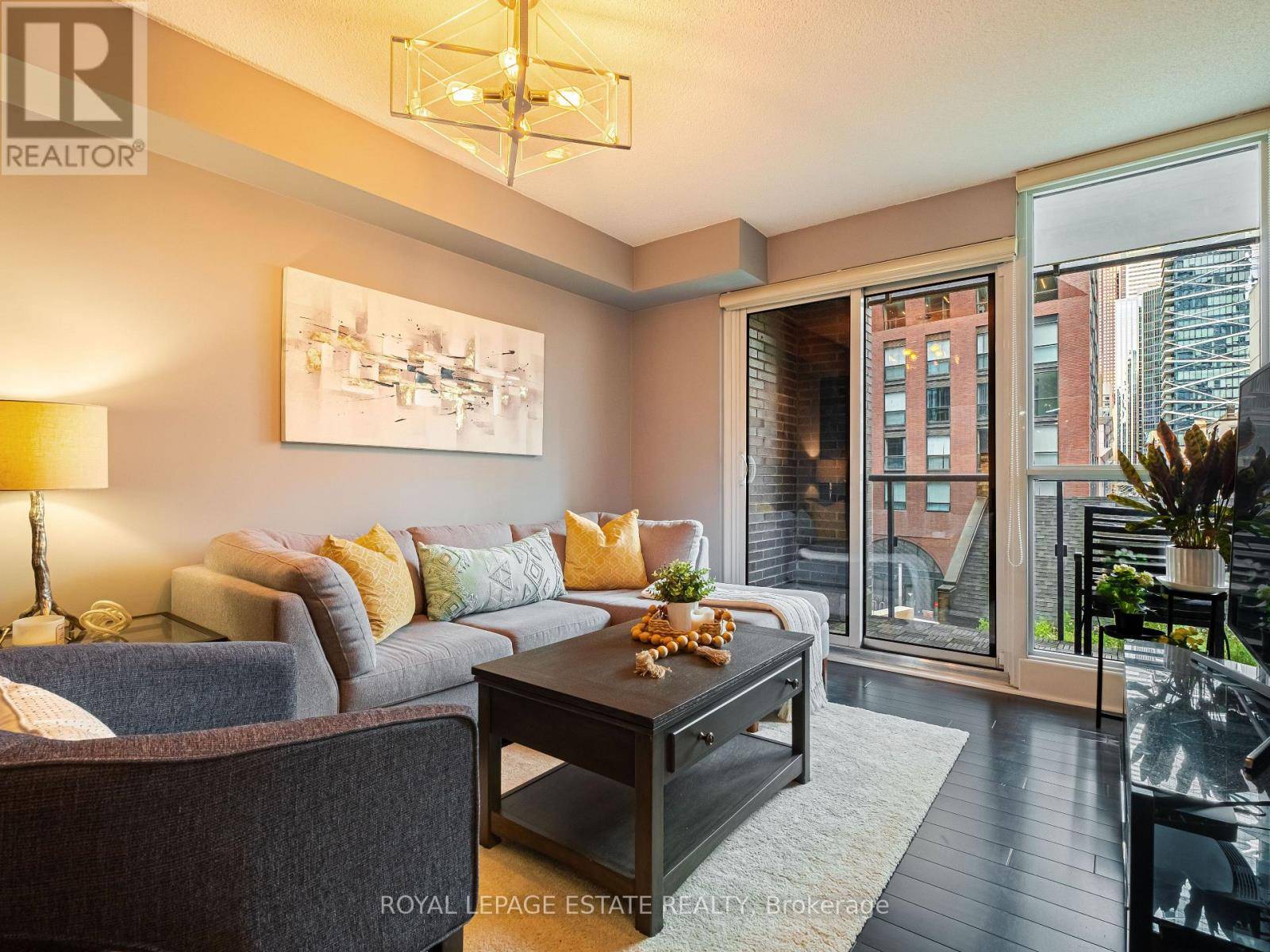 295 Adelaide ST West #313, Toronto (waterfront Communities), ON M5V0L4