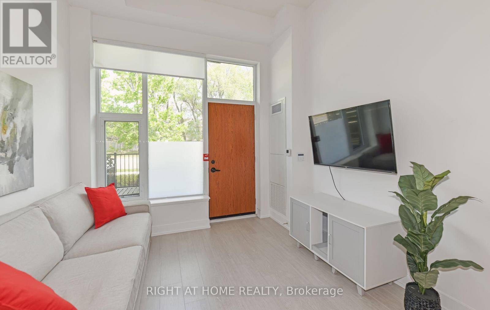 Toronto (bayview Village), ON M2J0H6,25 Adra Grado WAY #244