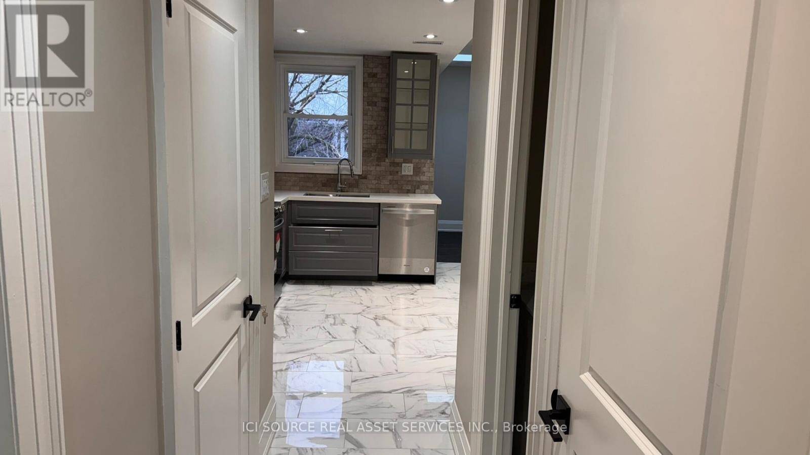 615 College ST #Unit A, Toronto (trinity-bellwoods), ON M6G1B5