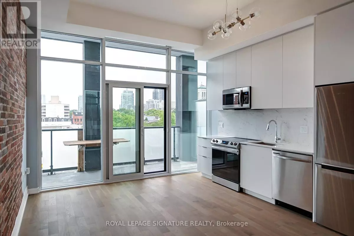 Toronto (moss Park), ON M5A0V3,50 Power ST #421