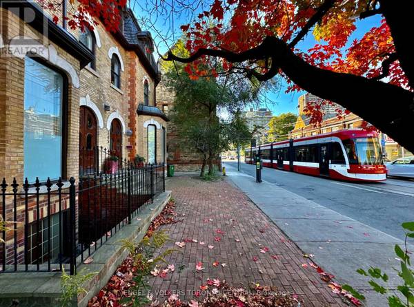 167 CARLTON STREET, Toronto (moss Park), ON M5A2K3