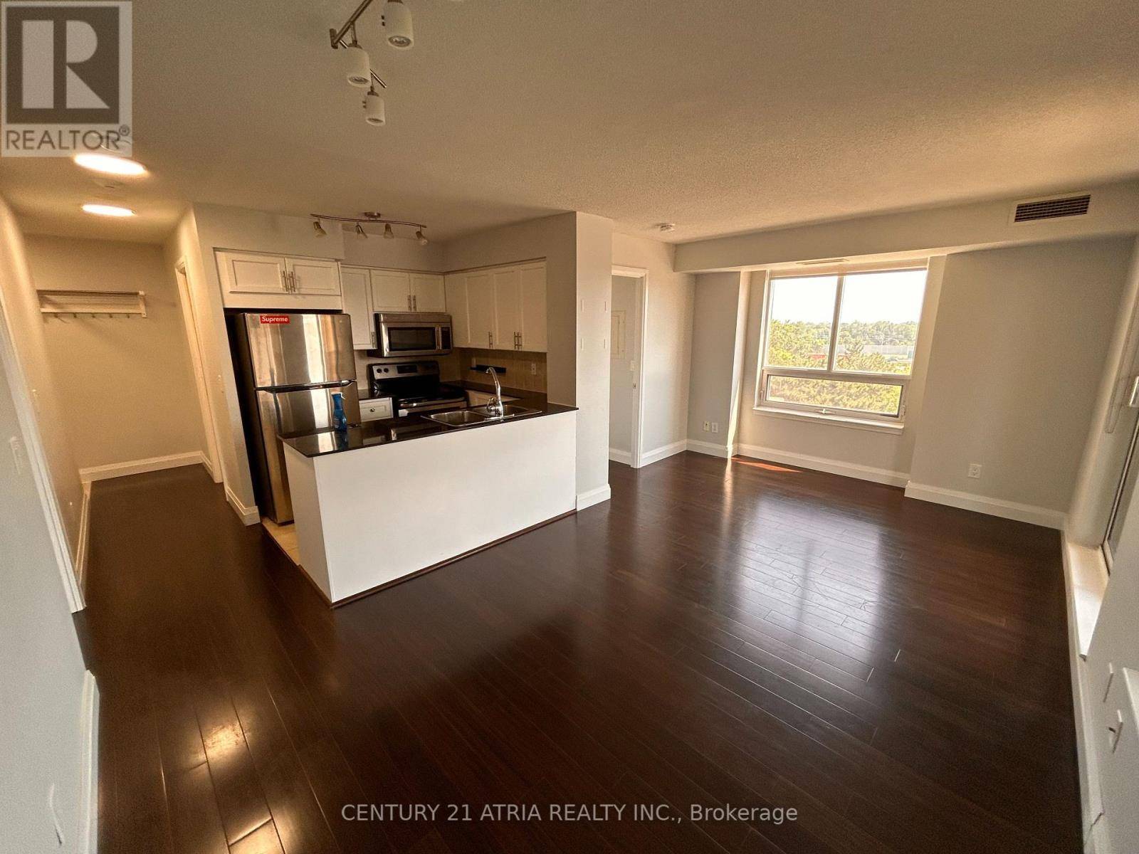 Toronto (bayview Village), ON M2K3C7,18 Kenaston GDNS #514