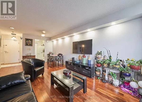 Toronto (thorncliffe Park), ON M4H1P2,21 Overlea BLVD #511