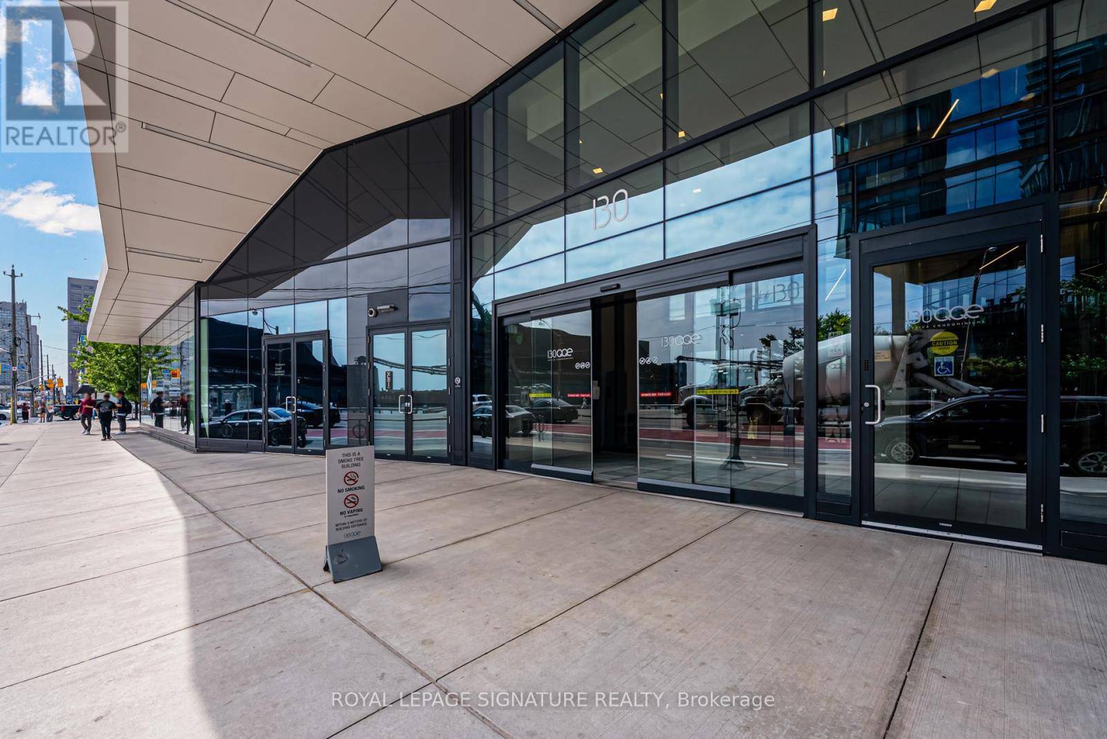 Toronto (waterfront Communities), ON M5A0P6,130 Queens Quay East #501