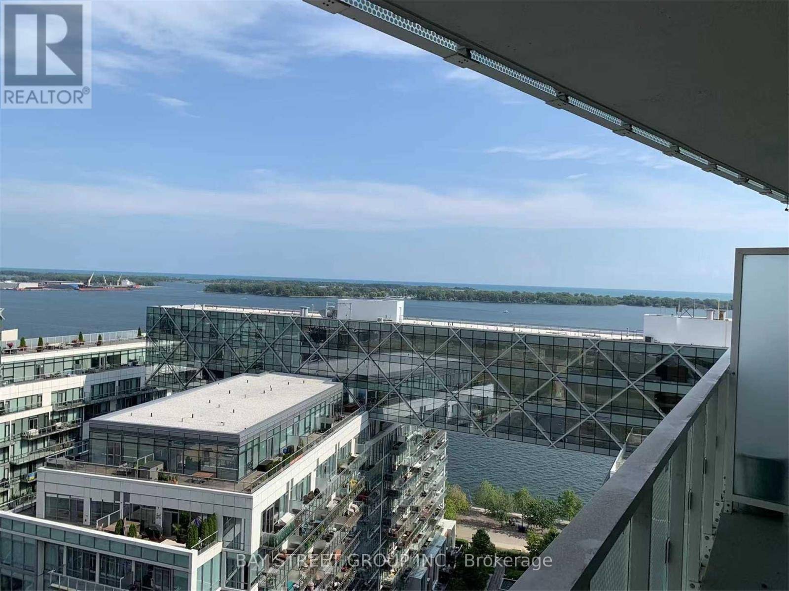 15 Queens Quay North #1810, Toronto (waterfront Communities), ON M5E0C5