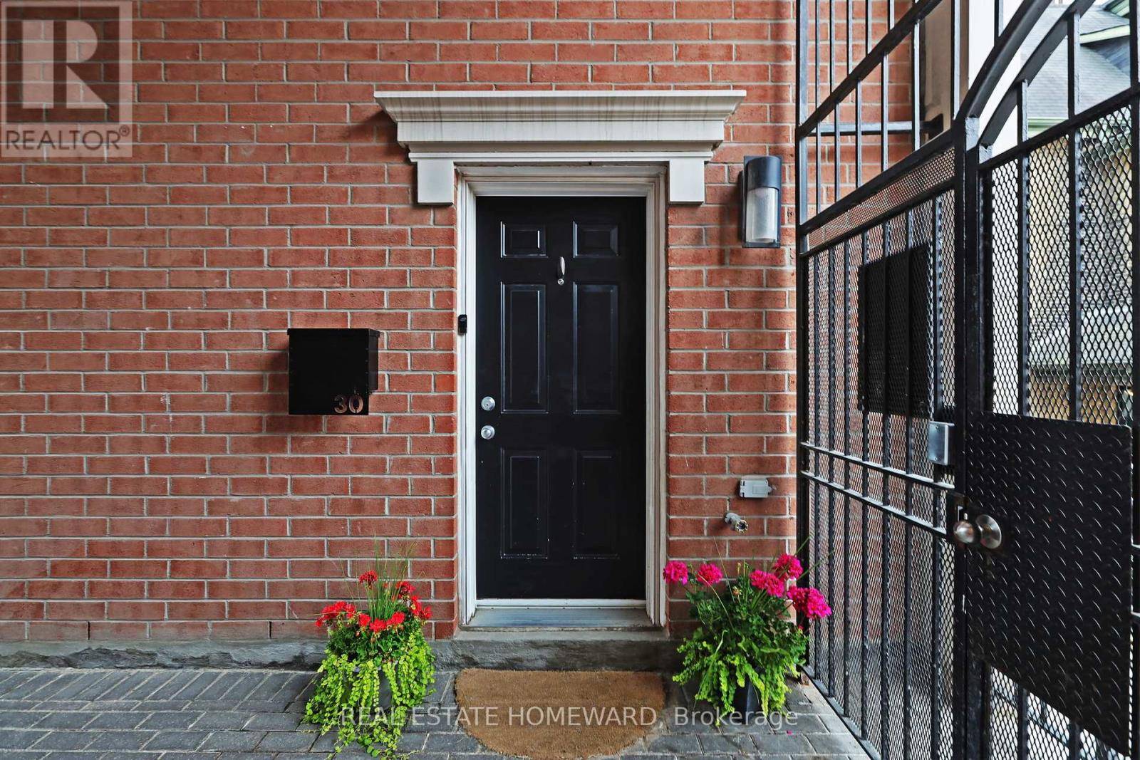 Toronto (cabbagetown-south St. James Town), ON M4Y3E1,6 Wellesley PL #30