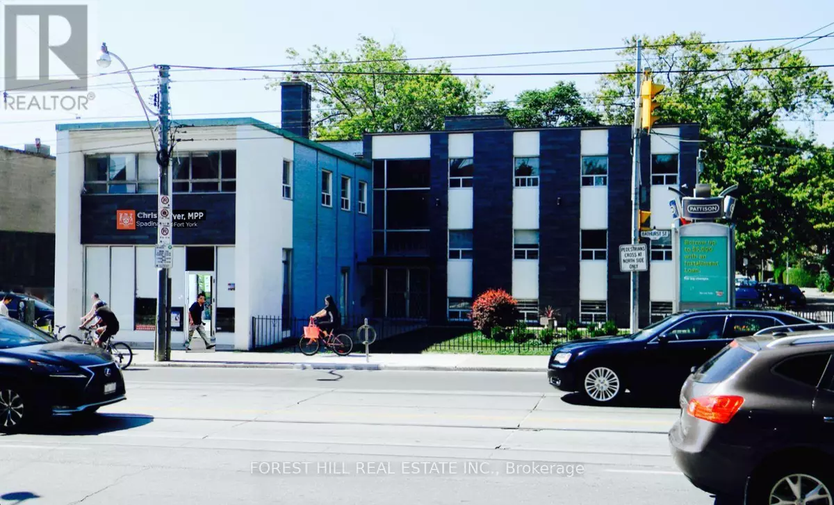 Toronto (trinity-bellwoods), ON M5T2R9,226 Bathurst ST #250