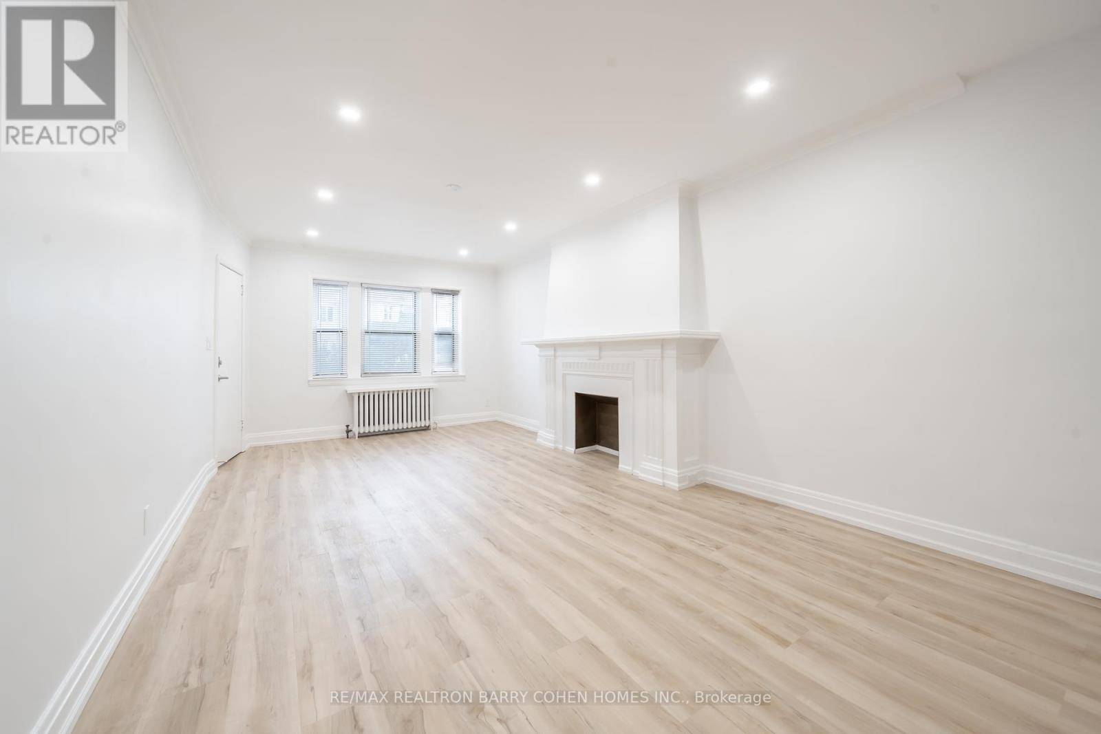 Toronto (lawrence Park South), ON M4R1R8,109 Chatsworth DR #Main