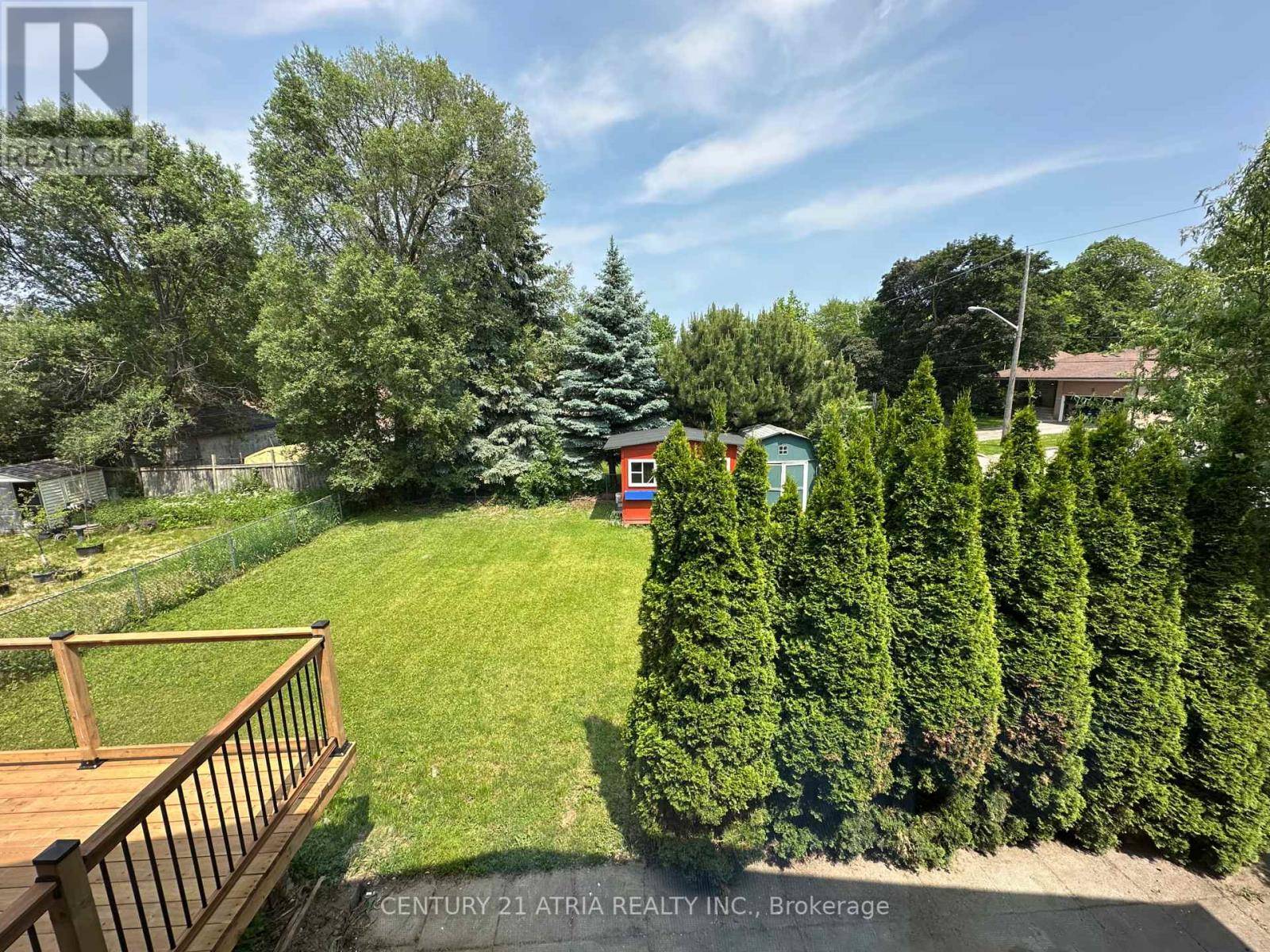 Toronto (newtonbrook West), ON M2R2W5,67 CHELMSFORD AVENUE