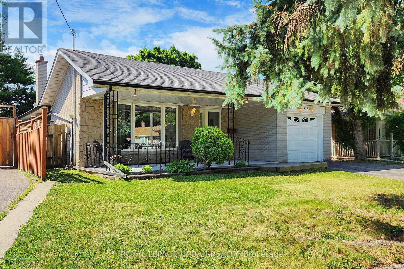 Toronto (parkwoods-donalda), ON M3A2E6,186 ROYWOOD DRIVE