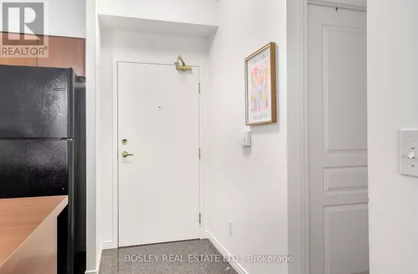 Toronto (willowdale East), ON M2N7G4,51 Harrison Garden BLVD #306