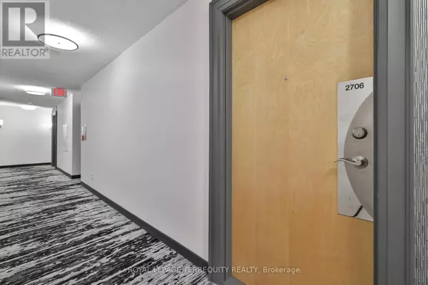 Toronto (lansing-westgate), ON M2N7G9,4968 Yonge ST #2706