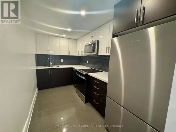 Toronto (moss Park), ON M5A3X1,201 Sherbourne ST #2106