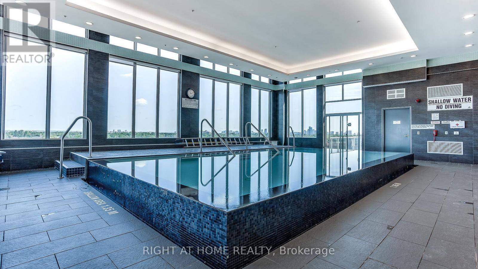 Toronto (clanton Park), ON M3H0C6,555 Wilson AVE #E410
