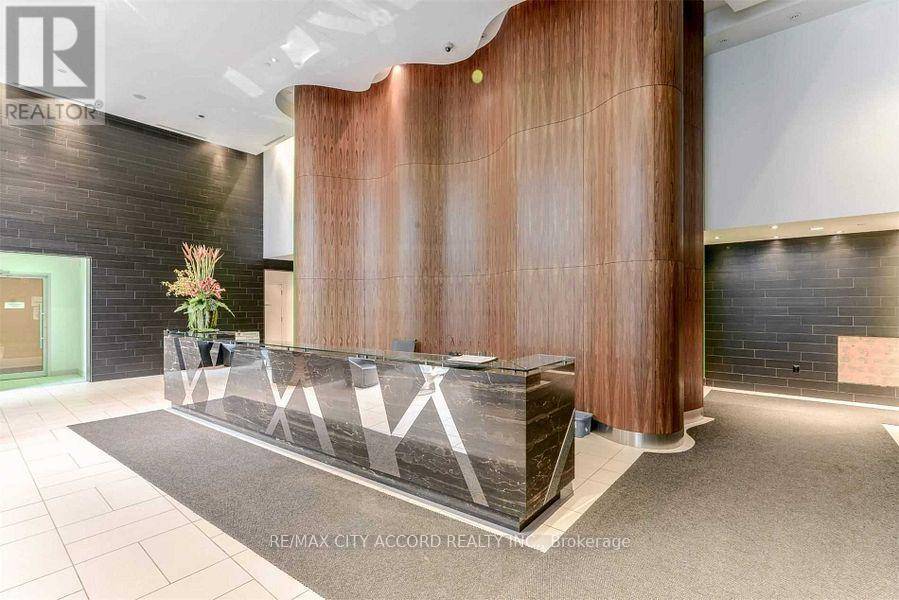 Toronto (waterfront Communities), ON M5V4B2,151 Dan Leckie WAY #536