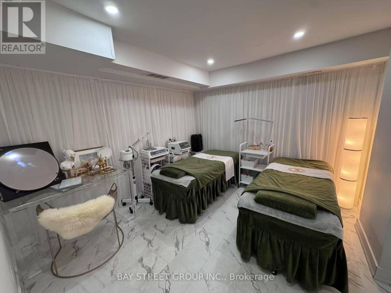 Toronto (kensington-chinatown), ON M5T1G5,LOWER LEVEL - 336 DUNDAS STREET W