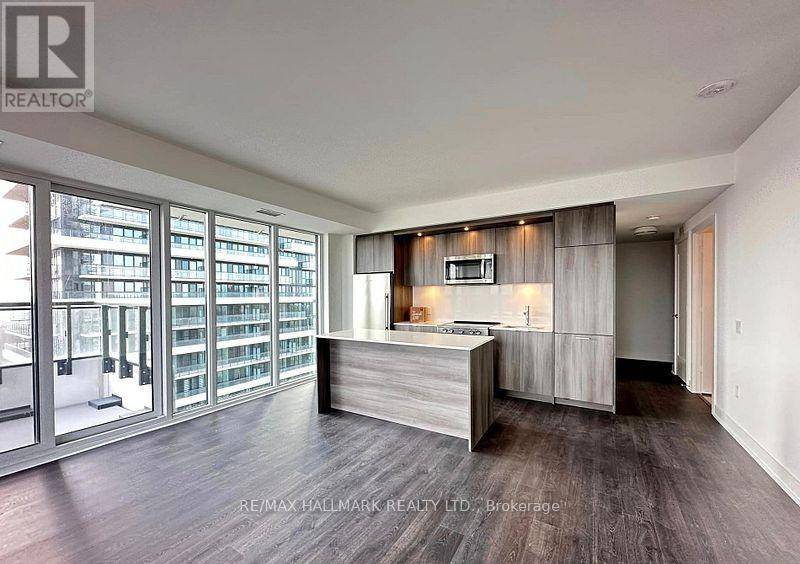 Toronto (banbury-don Mills), ON M3C0P8,20 Inn On The Park DR #1731