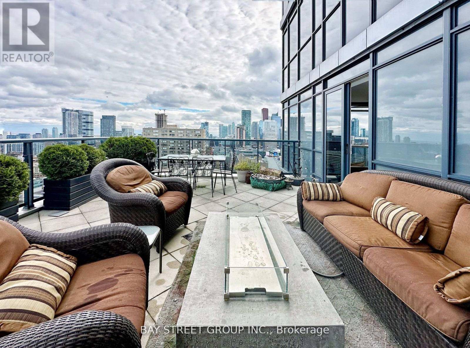 25 Carlton ST #3101, Toronto (church-yonge Corridor), ON M5B1L4