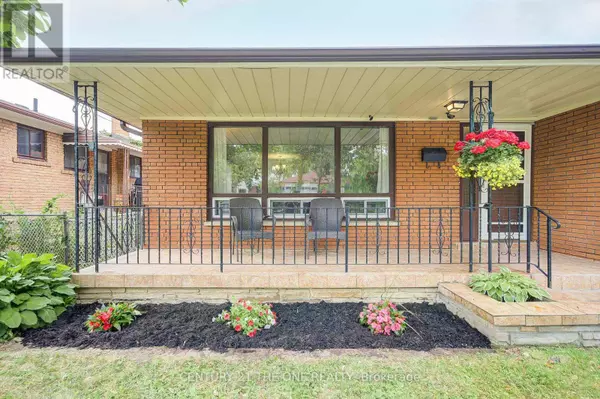 Toronto (pleasant View), ON M2J4C4,103 MARGARET AVENUE