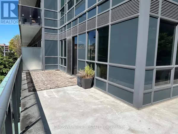 Toronto (niagara), ON M6K0B4,1030 King ST West #227