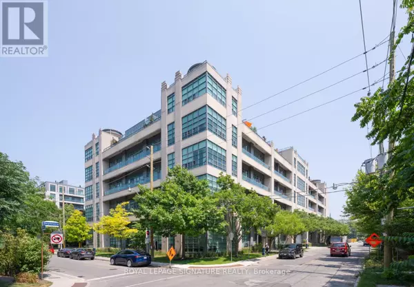 Toronto (casa Loma), ON M4V3E3,380 Macpherson AVE #615