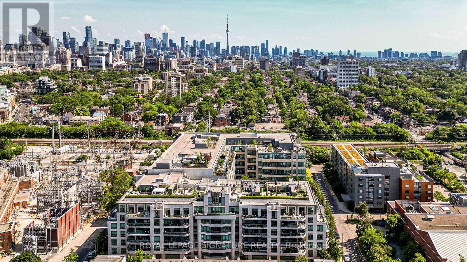 Toronto (casa Loma), ON M4V3E3,380 Macpherson AVE #615