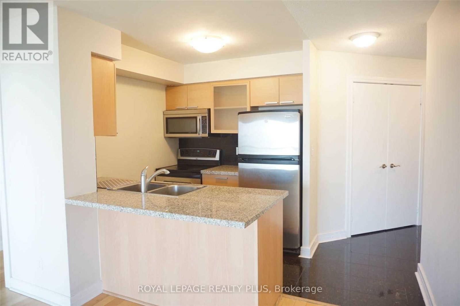 Toronto (willowdale East), ON M2B7J7,18 Harrison Garden BLVD #1108