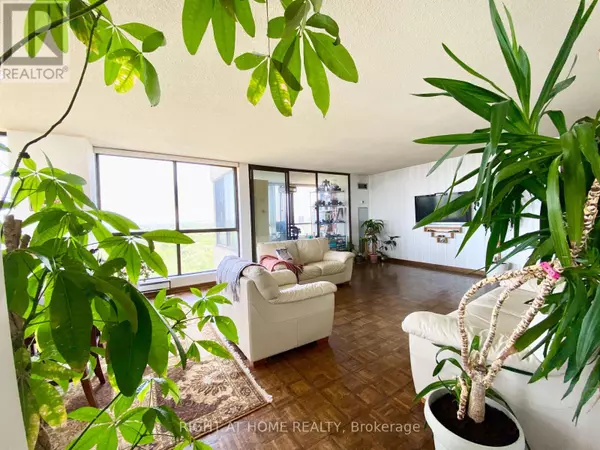 Toronto (westminster-branson), ON M2R3T1,131 Torresdale AVE #1703