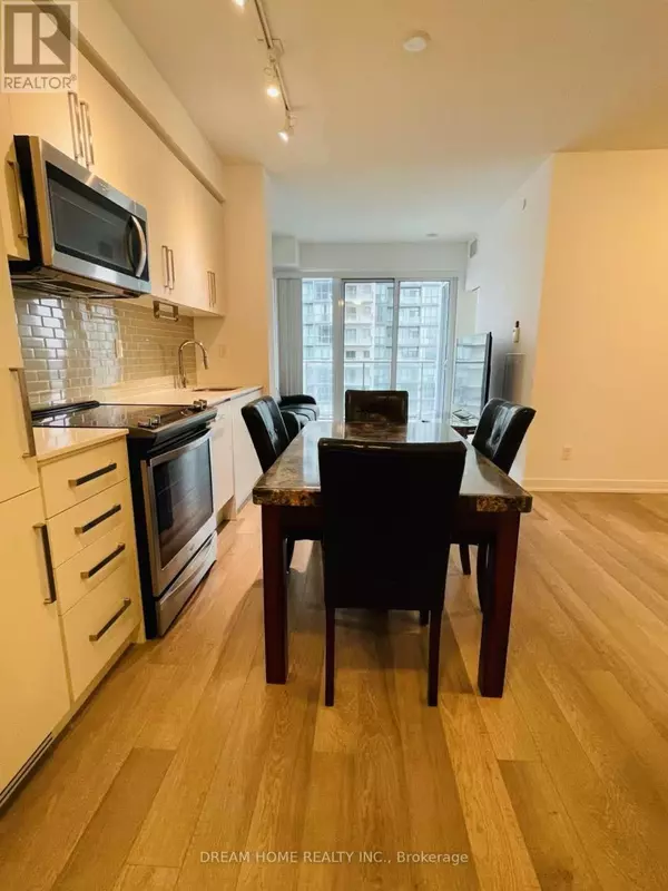 Toronto (willowdale West), ON M2N0K5,5180 Yonge ST #1810