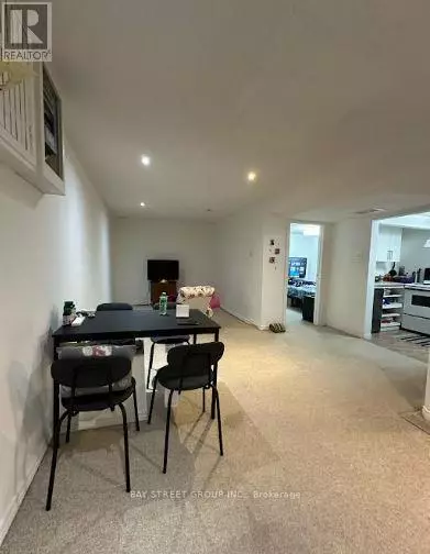 Toronto (newtonbrook West), ON M2M1C7,52 Tefley RD #(Basement)
