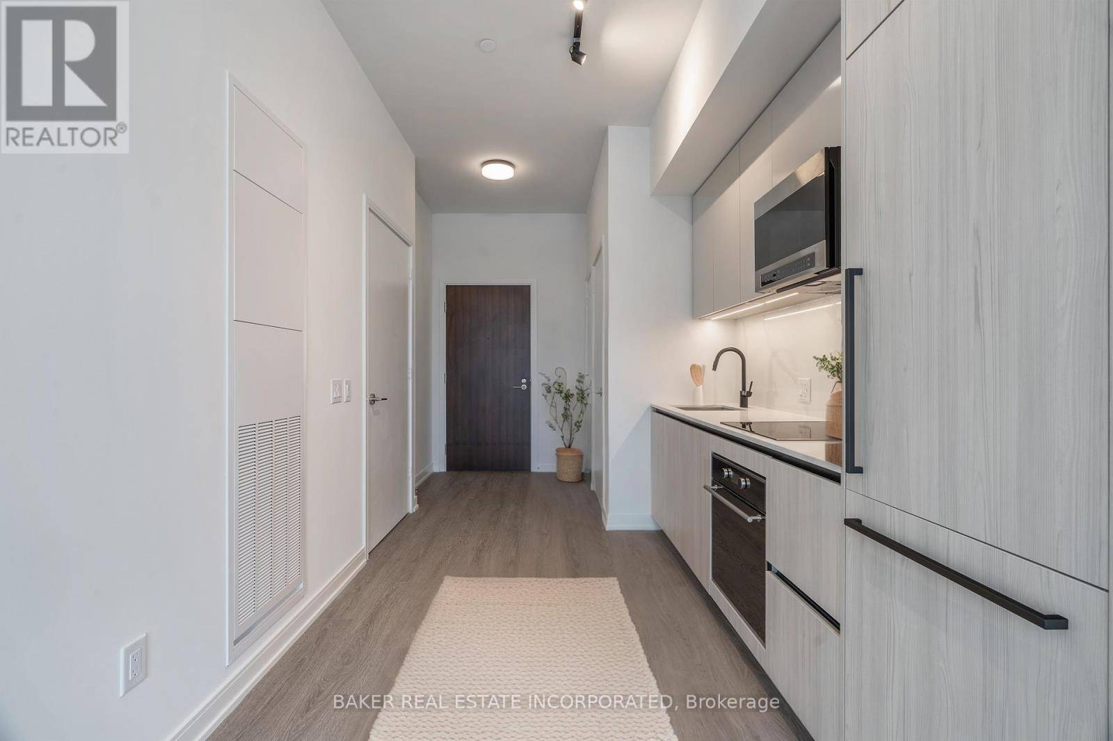 Toronto (waterfront Communities), ON M5A0X2,425 Front ST East #907