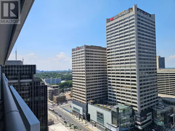 Toronto (mount Pleasant West), ON M4S0B8,2221 Yonge ST #1901