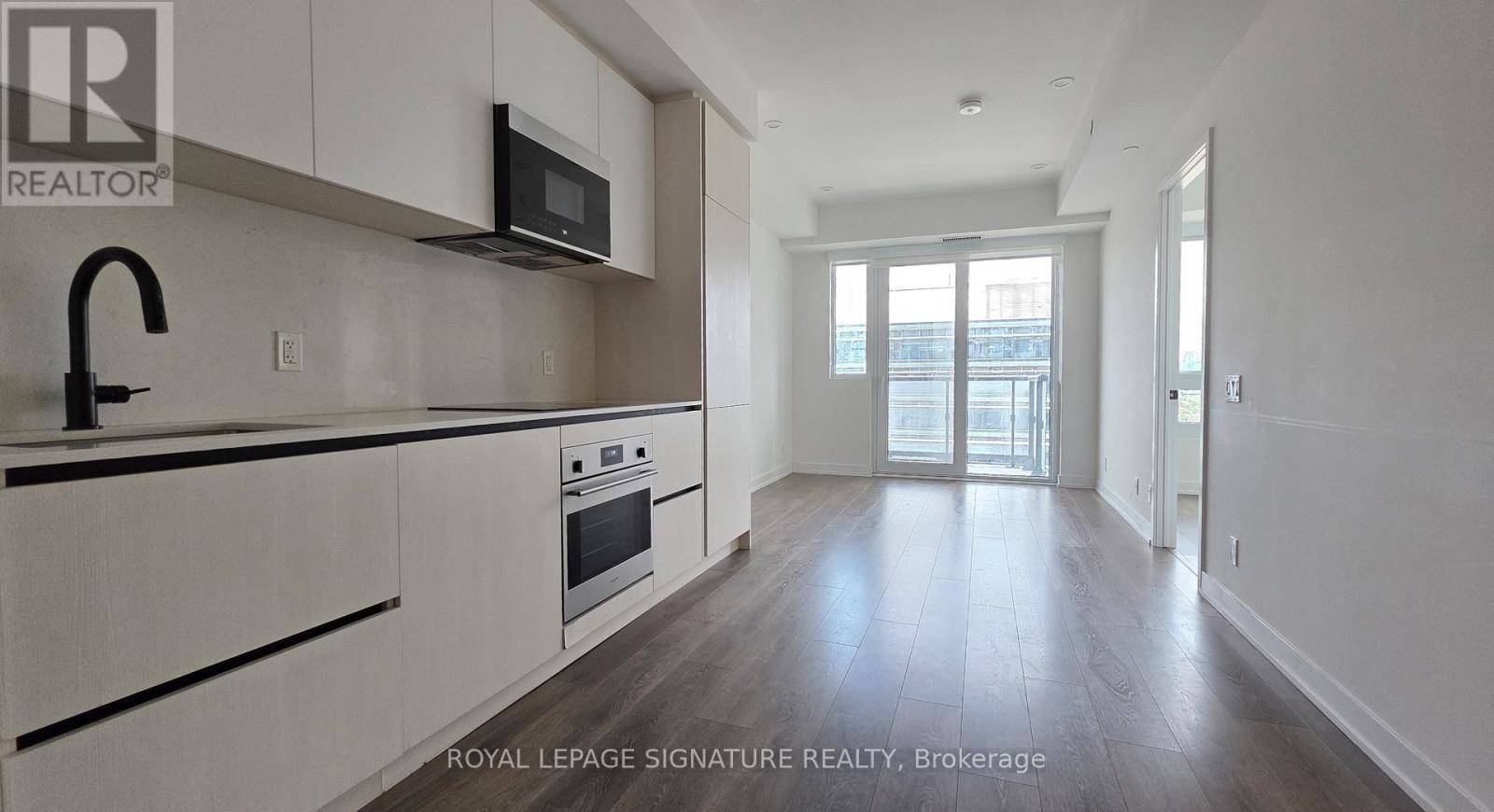 Toronto (waterfront Communities), ON M5V2G7,108 Peter ST #2101