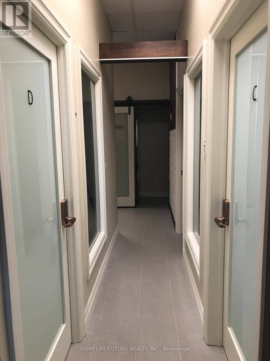 Toronto (willowdale East), ON M2N5R6,5409 Yonge ST #209