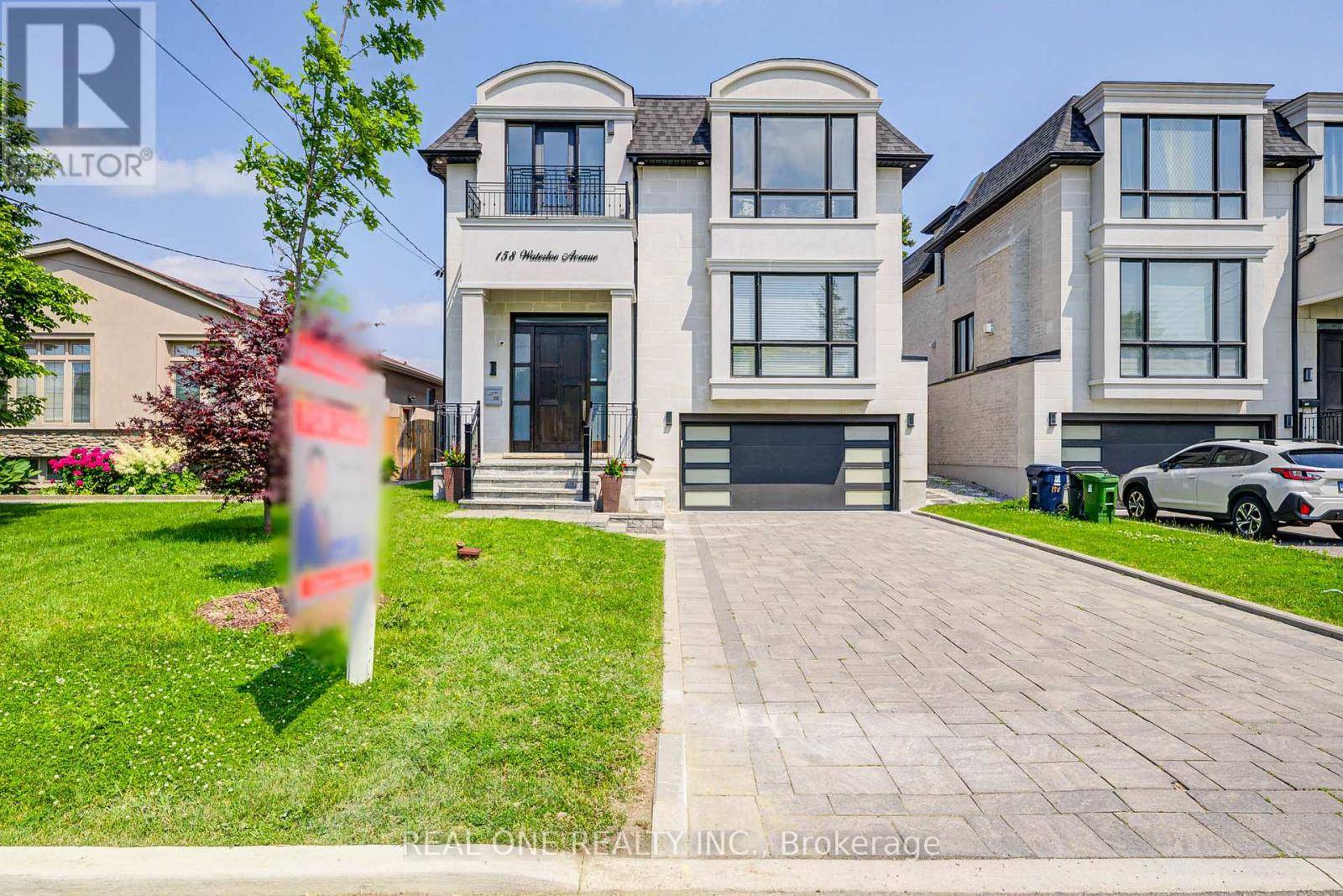 158 WATERLOO AVENUE, Toronto (bathurst Manor), ON M3H3Z1