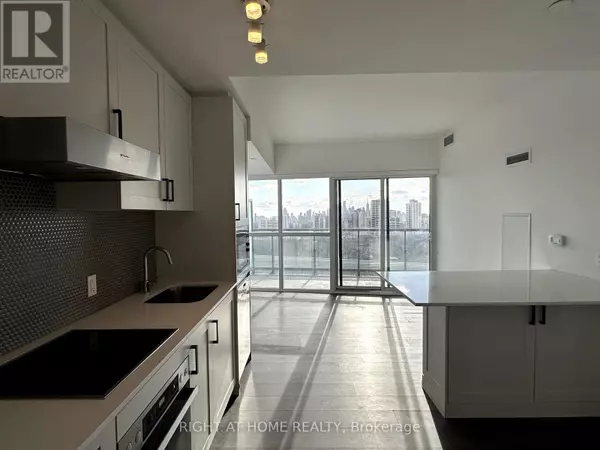 Toronto (mount Pleasant West), ON M4S2H7,11 Lillian ST #1604