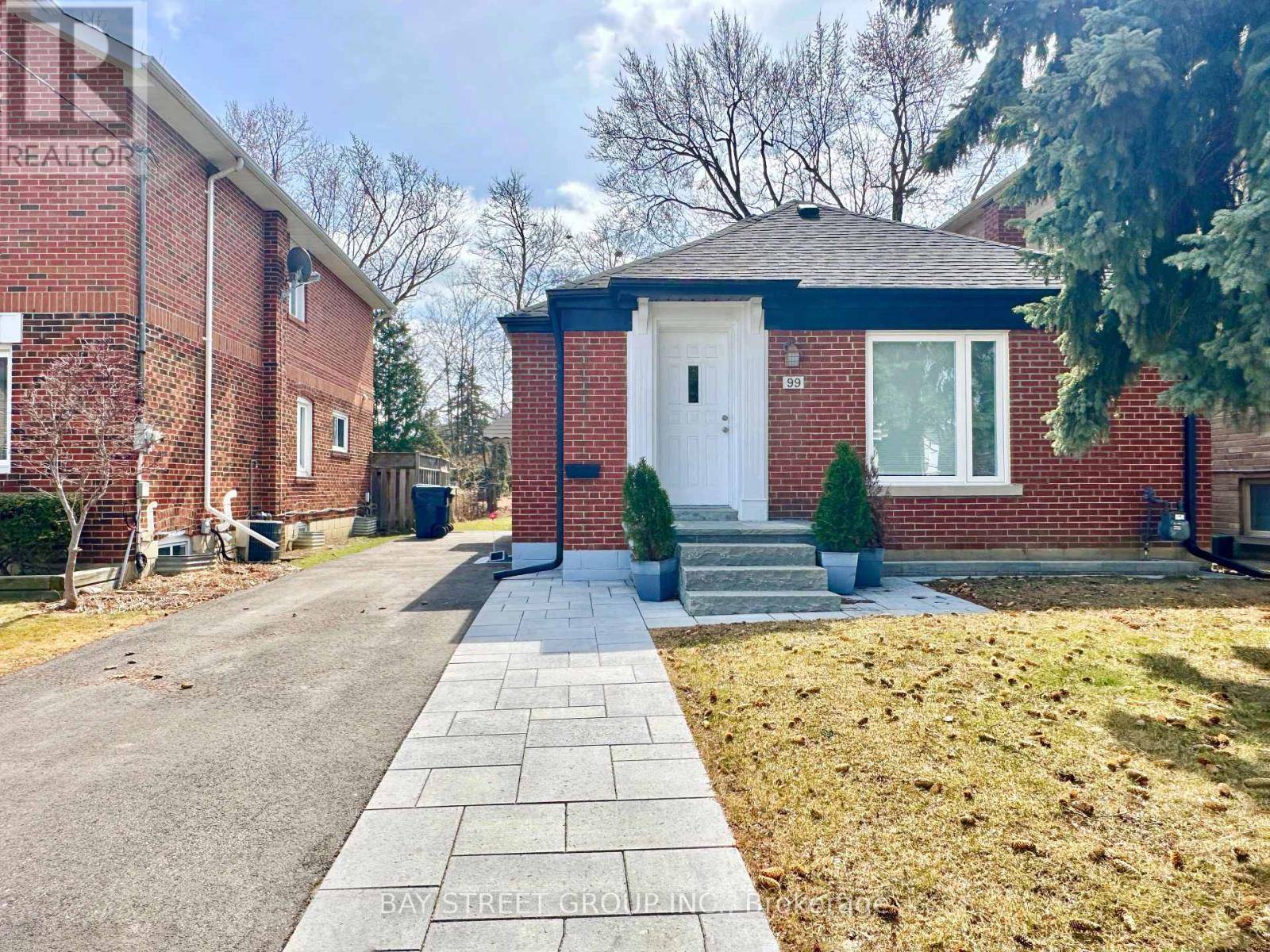 99 PARK HOME AVENUE, Toronto (willowdale West), ON M2N1W7
